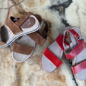 Brands are Marc Fisher and Timberland. Size 8. 25$ for both!